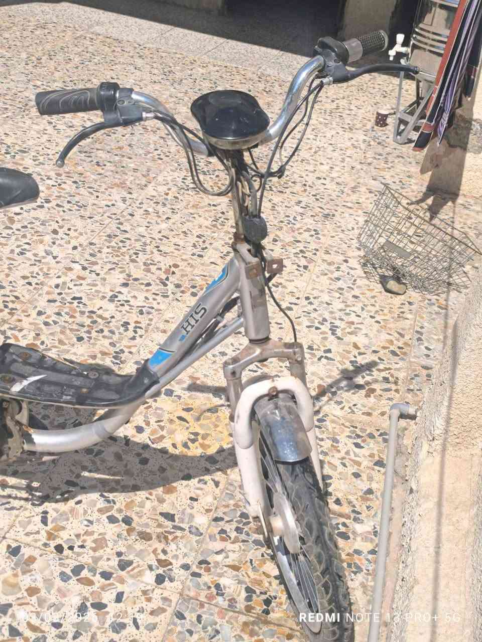 دراجه شحن فقط يراد لها تبديل باتريات وبيها بعد شهر العنوان محافظه بابل السعر 100 وبيا***********
