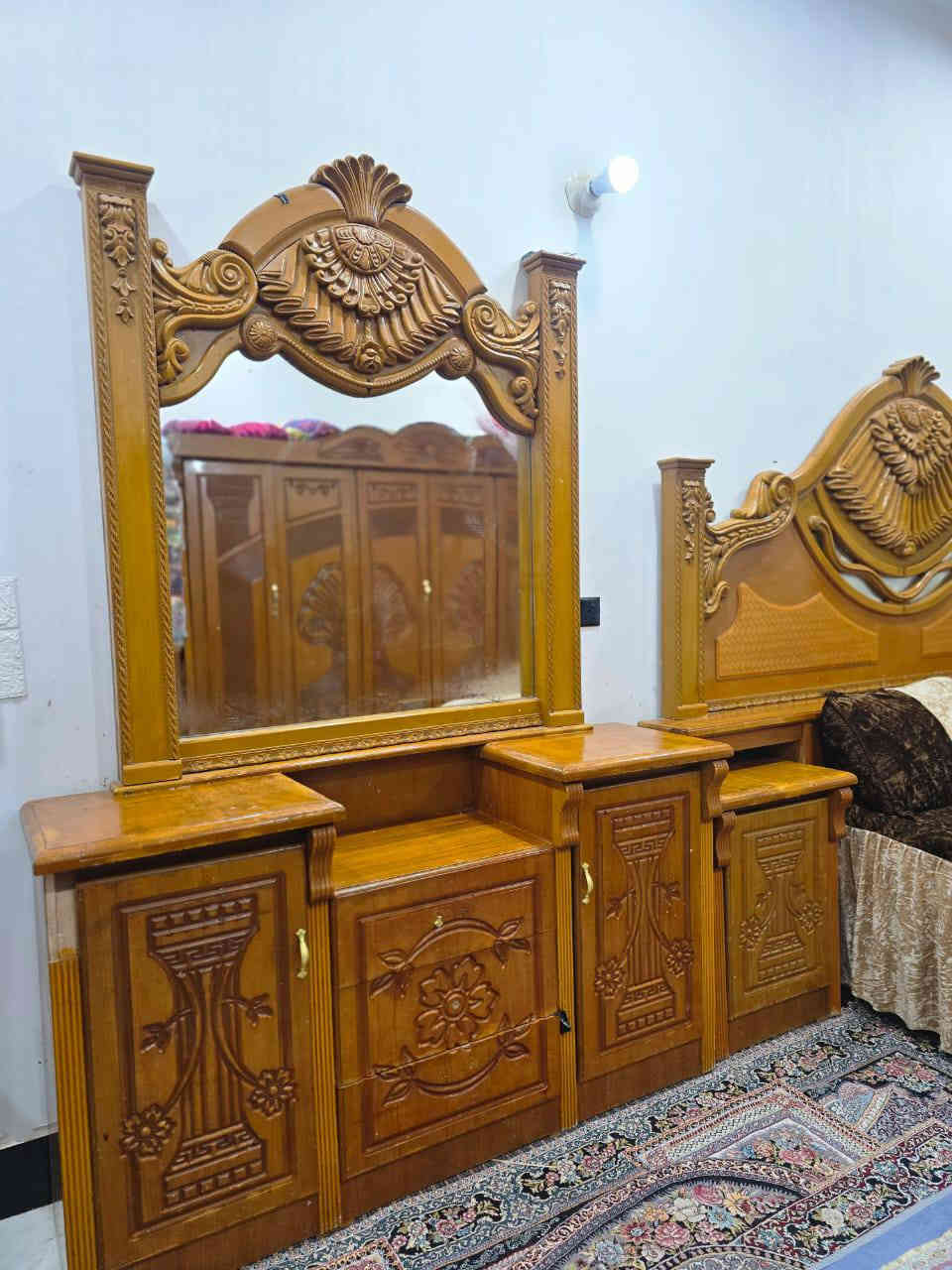 غرفة نوم خشب تزكام فول نظافة ومواصفات المكان الشطرة ***********
