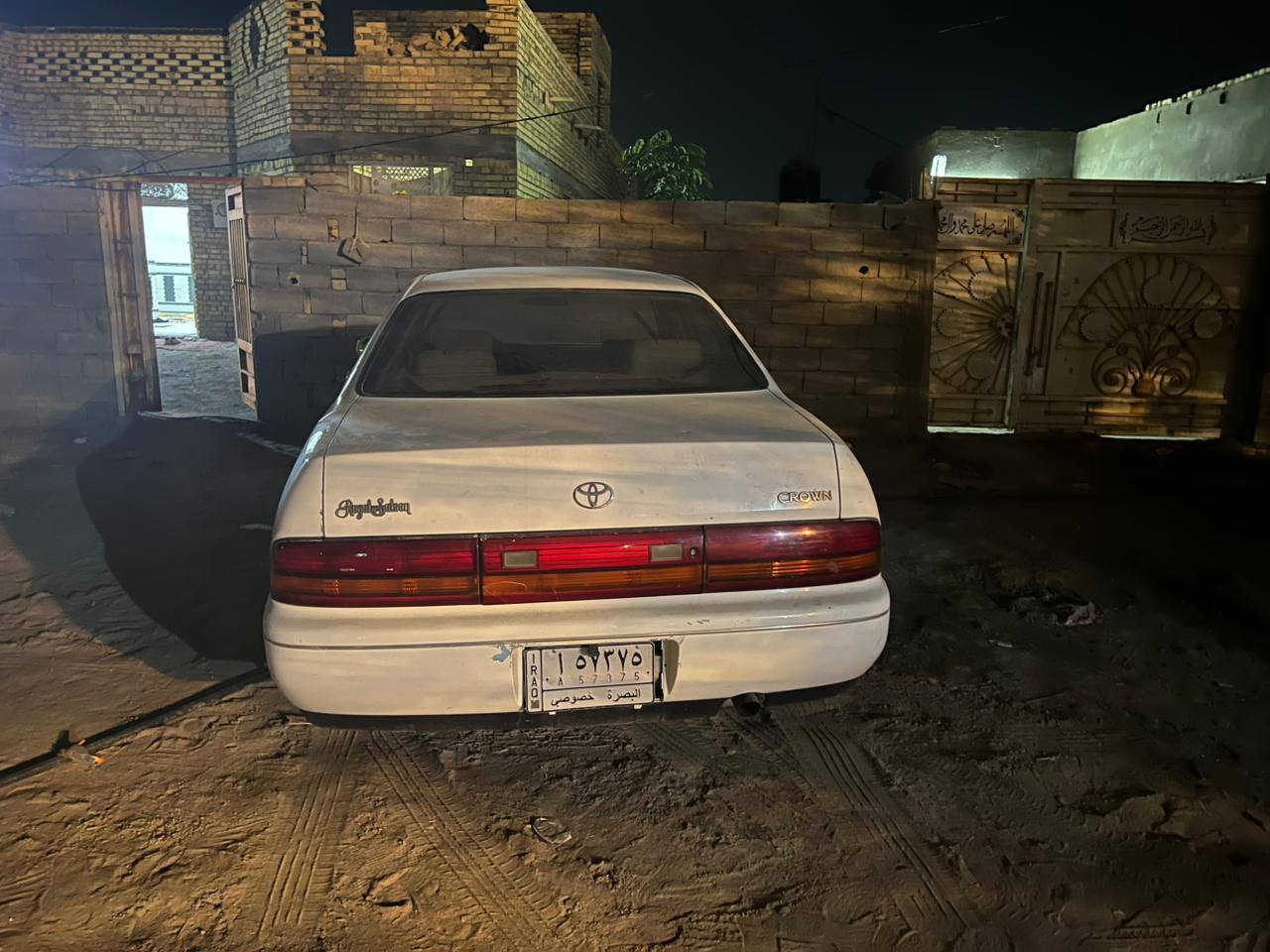 السلام عليكم سيارة البيع بطه كراون لون ابيض منتصل حداديه جديدة تواير جدد محرك وكير كفاله رقم بصره تحويل ثاني يوم مكان الناصرية ***********
