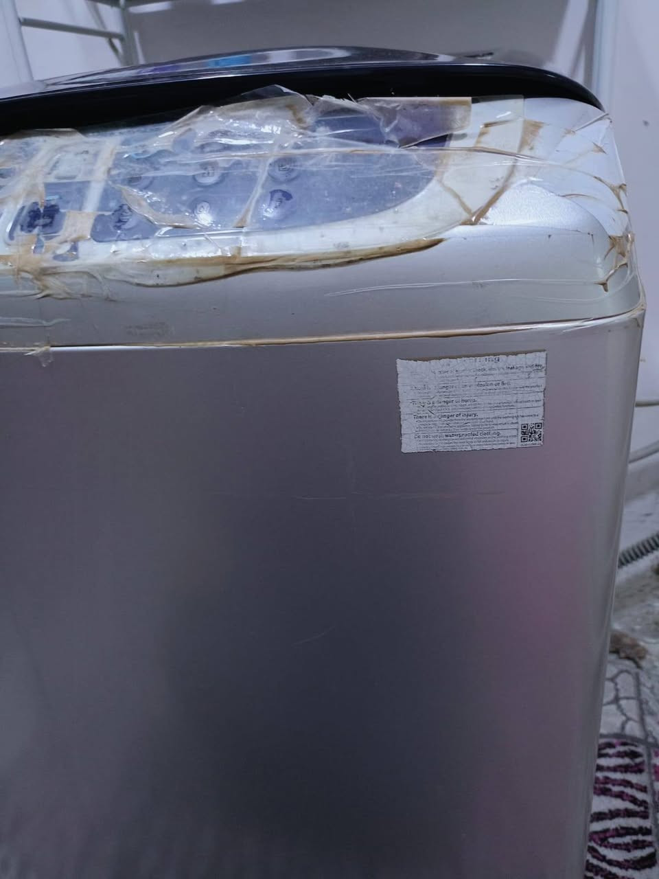 السلام عليكم ورحمة الله وبركاته مكلف بالنشر للبيع..
غسالة سامسونج اوتوماتيك مستعملة الوزن 11 كيلو الباب من الأعلى نظام حار وبارد السعر خاص للأتصال على الرقم ***********..
