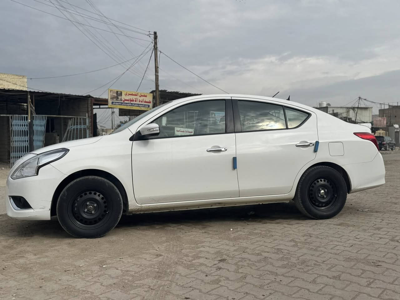 نيسان صني موديل 2024ماشيه 70رقم اربيل باسمي مكاني بغداد سياره كفاله من الصبغ كير مكينه كفاله 
***********
