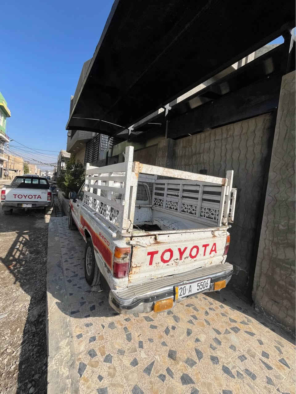 بيكم 1988 سياره كلها بلاديه تخم تاير جديد ويل كب صدر جديد عنبار. بريك جديد باتري جديد زوج مري اصلي  مكينه كروسيده كير مكينه اكسل مكفول سياره كهربائيتها كلها كامله سنويه ورقم إنكليزي جديد عنوان ديالى بعقوبه /*********** المقدادية, ديالى
