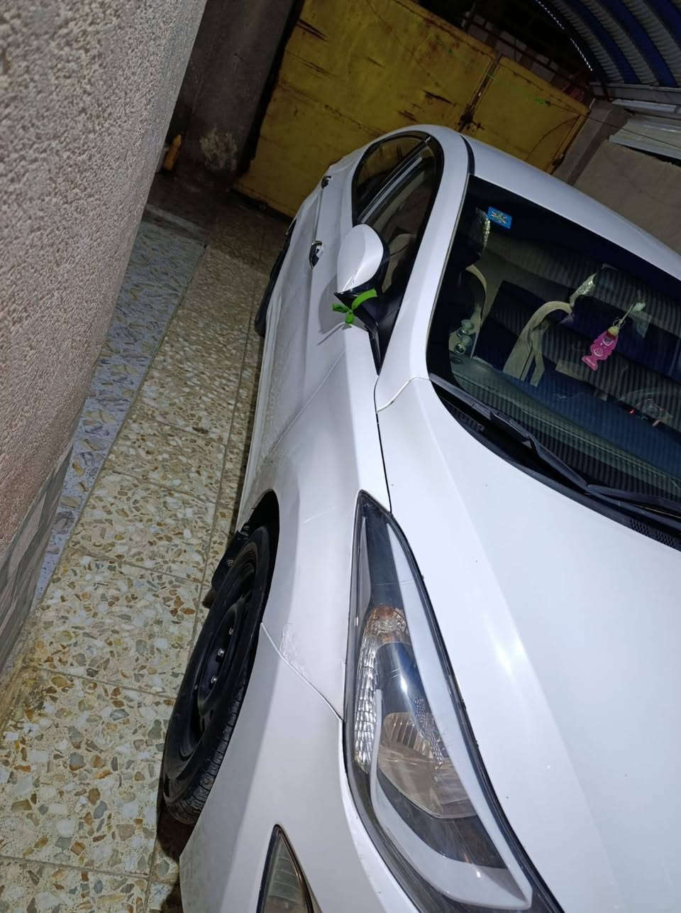 سلام عليكم النترا للبيع موديل 15 خليجي مكينه 1800 الأضرار بنيد مبدل وجنطه مبدل صبغ جامغ قبق بانزين جاملغ الامامي بي صبغ  مكلف بل نشر لاستفسار عله هاذه رقم ***********
