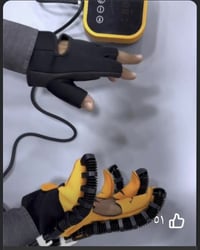 سلام عندي مثل هذا الجهاز البيع اللي حاب يتوصل على رقم07715220983