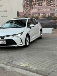 شباب من رخصت الادمن  TOYOTA COROLLA HYBRID 2025 ✨  المواصفات  ✅ محرك 1...