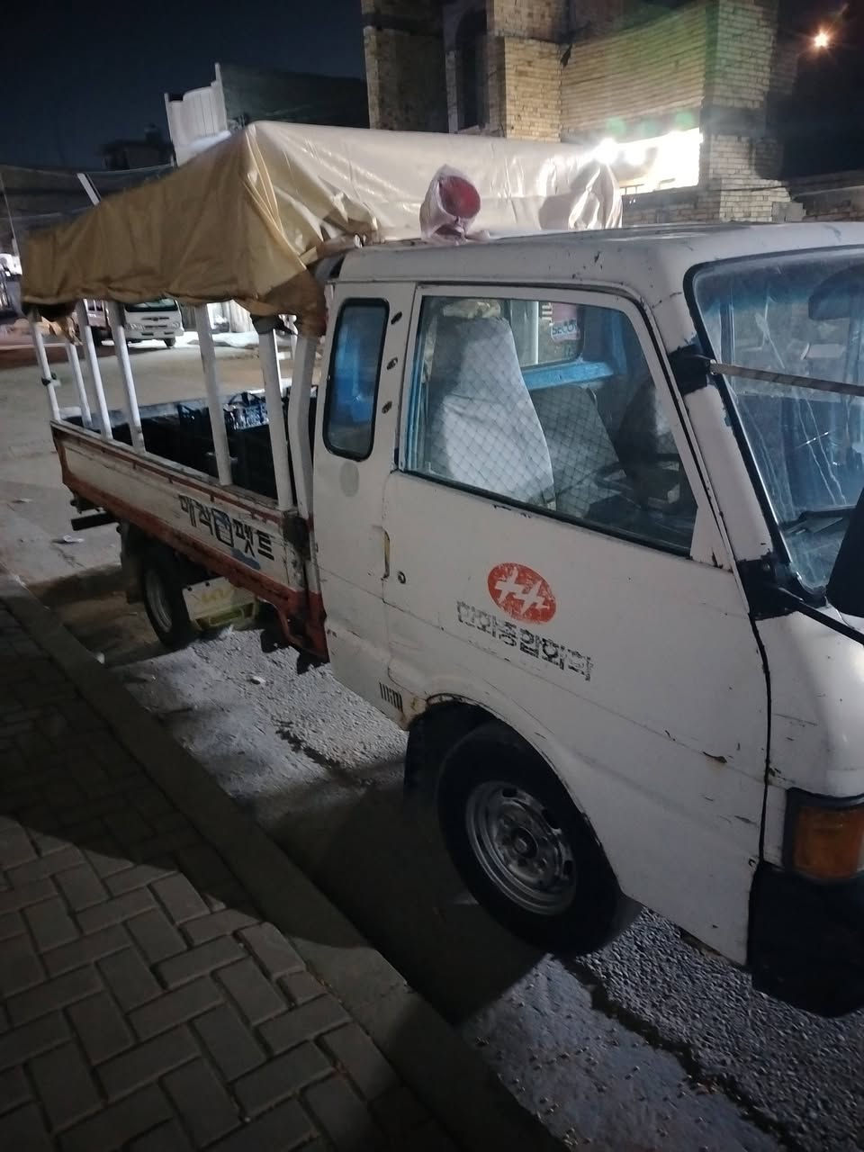 سلام عليكم
كيا بنكو للبيع موديل 94 سعرها 40 وبيها مجال لاستفسار ***********
