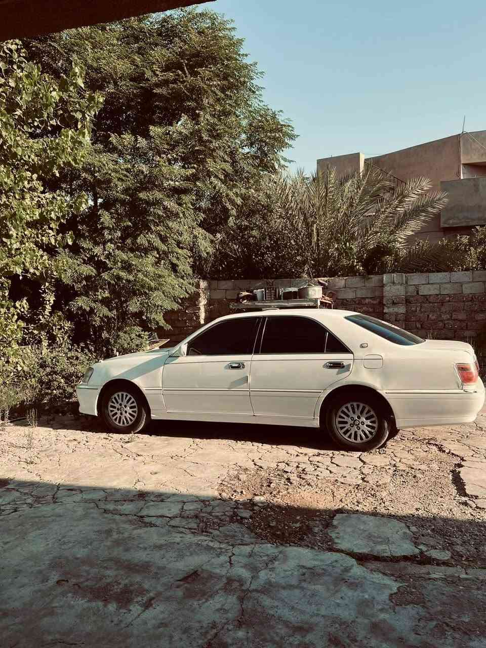 للبيع جنون ملكه  2003ادوات ادوات  دكمه وحده كير محرك مكفولات محرك دي فور  الزغير سياره كامله كشرهه حلو تايرات جدد صدر أمامي خلفي جدد مشط جديد كهربائيات كلها شغاله سياره جاهزه غرفته جديد سعرها 33 بيها مجال مكان صلاح الدين قضاء للعلم  رقم الهاتف *********** رحمه لوالديكم المو شراي لايكسر بحلال العالم   وشعندك. مراوس. نزل افانتي اهم. شي
