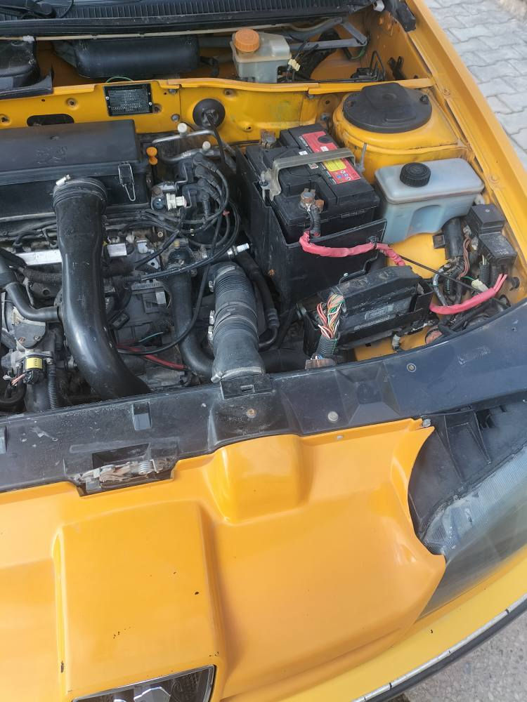 للبيع بيجو بارص مديل 2018  سياره جديده كير محرك تبريد مكفولات تخم تاير جديد باتري جديد شاشه تحكم استيرن ويل كب كهربائيات كله شغاله غرفه جديده سعر 55 مع مجال بسيط *********** السماوا, المثنى
