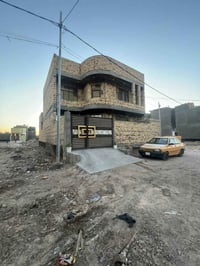 بيت طابو صرف مساحه 200متر طابقين الموقع ورديه خارج شارع 30 الشراي الات...