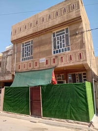 مشتمل للبيع حي الجوادين  مسلح بناء ٢٠١٢ / وجهه 7 متر/ نزال 5 متر /#طاب...
