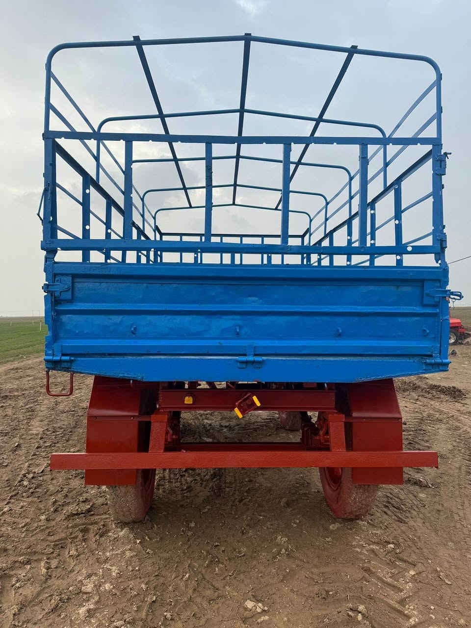 سلام عليكم عربانه بلاديه أسكندريه للبيع المكان الديوانية ***********
