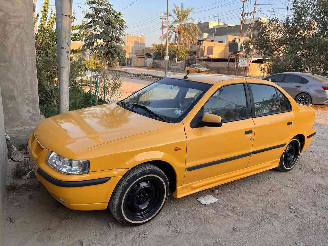 سمند موديل ٢٠١١  
رقم بابل انكليزي بأسمي سنويه وهزه جديده مصفره هيئه وغرامات
مكينه كير حداديه كله كامله  تبريد شغال  خياسات مابيه 
مكان السياره بابل الحله شارع الكورنيش 
***********
