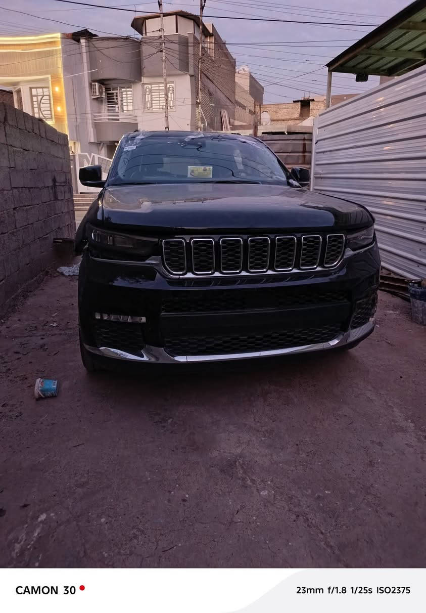 للبيع أو مراوس جيب كراند شيروكي ٢٣  ***********
