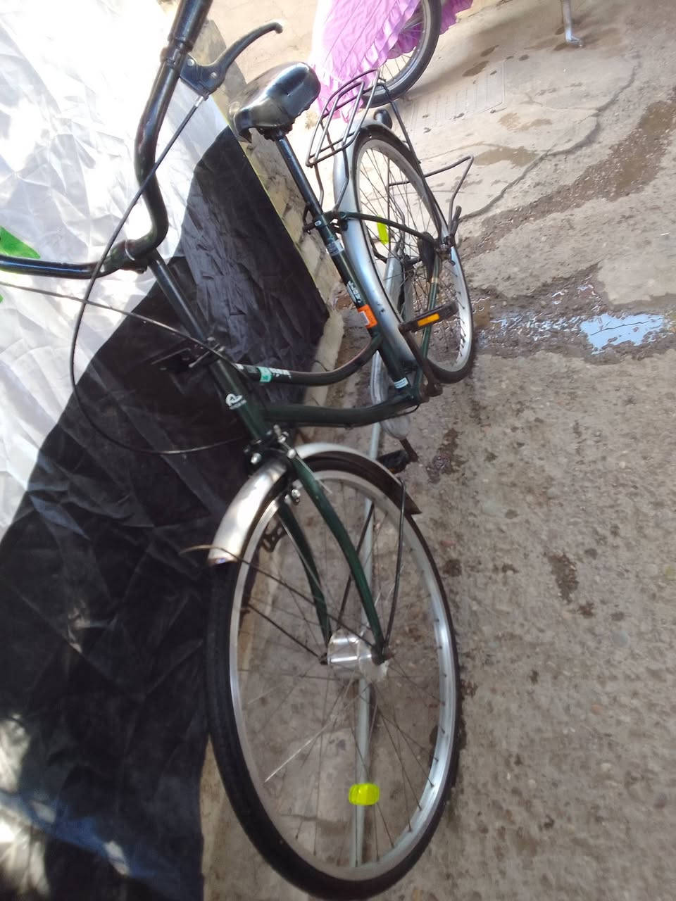 حجم٢٦لون زيتوني السعر٨٠الف بايسكل بلادي مامصبوغ ياباني***********
