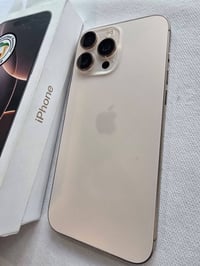 آيفون ١٦ برو ماكس • بطارية ١٠٠ • نظافة ١٠٠