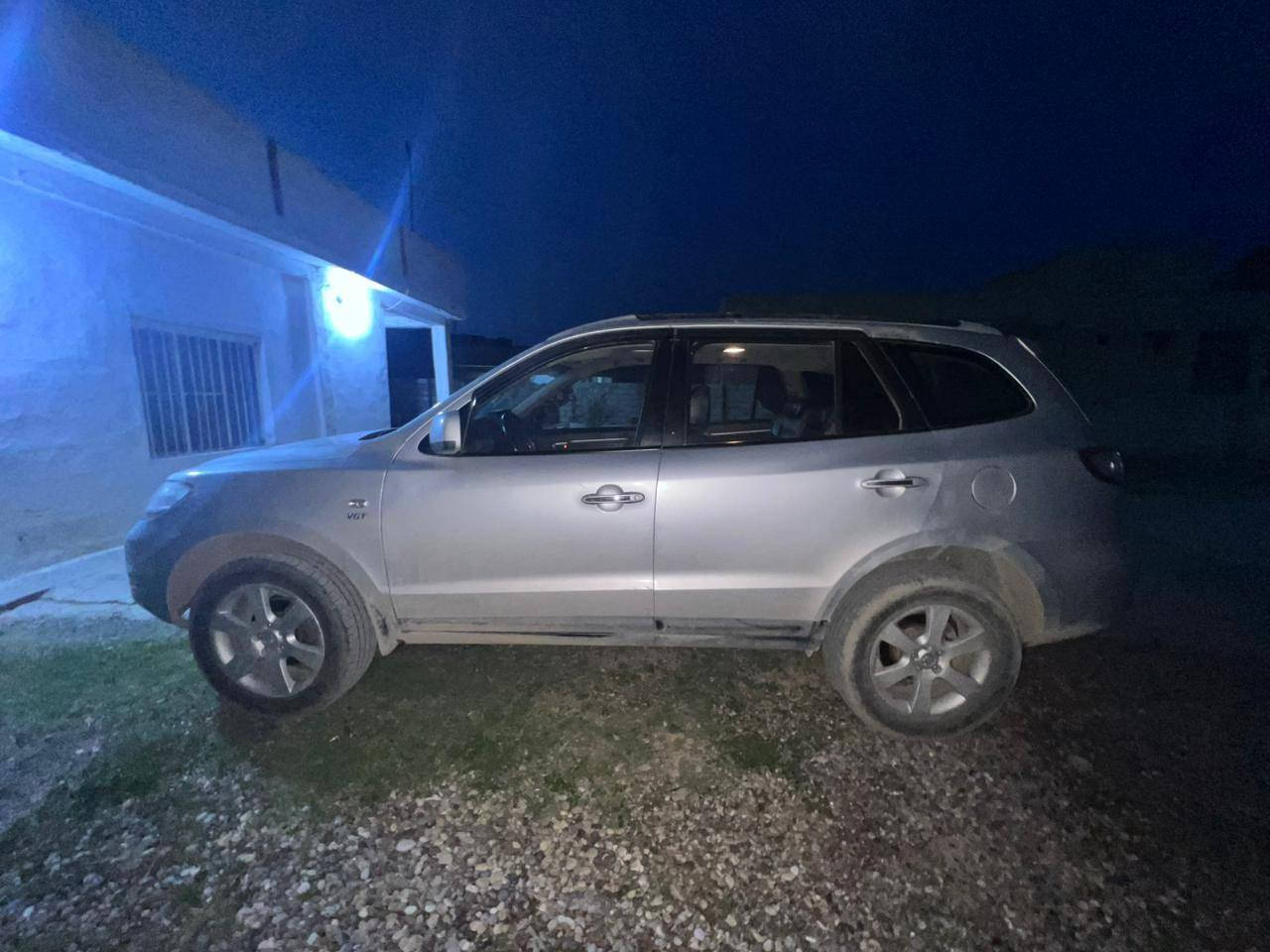 السلام عليكم رمضان كريم
سياره (للبيع) ✅

سنتافي ✅

موديل (2008) ✅

محرك كاز ✅

تبريد تدفئه بشرط ✅

فول مواصفات ماعده البصمه ✅

فتحه سقف ✅

تخم تاير جديد ✅ 

السعر (50) وبيها مجال ✅

المو شراي لايتعبني ✅ 

متواجد علا الفيس ✅

السياره 7 راكب ✅


**إذا كنت صاحب هذا الإعلان وتريد حذفه لأي سبب، رجاءا أرسل رسالة إلى الدعم الفني**