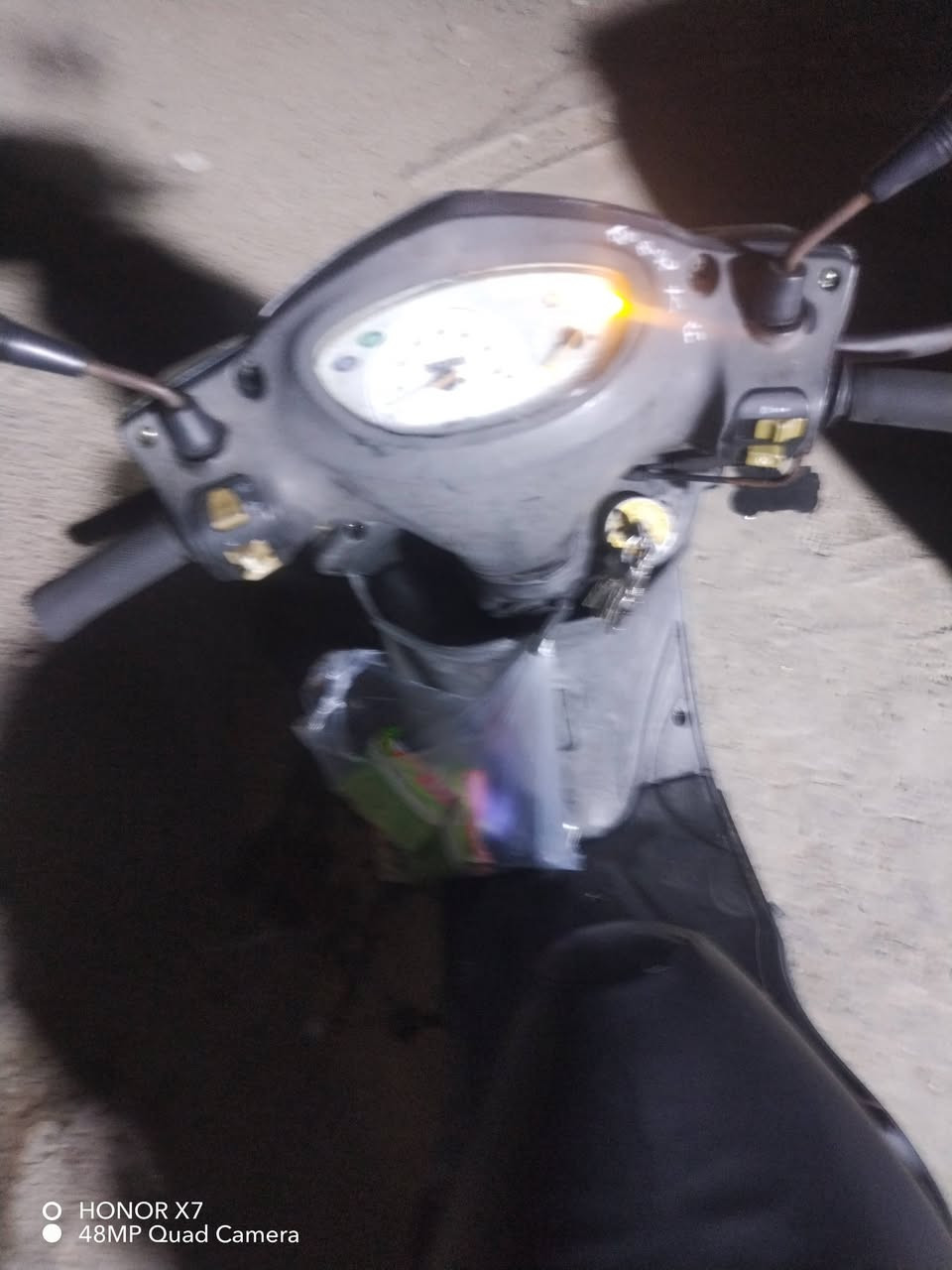 سلام عليكم درجه بغبغه ياباني درجه كفاله عمه من لبرغي لبرغي صلها١٥ من نزله من رمبه نوزل خطين شلعه ومعدل فوله درجه ذا متاقتنع بها متخذها سعرها مليون ١٠٠ بها مجال ***********وتساب فقط كضميه لعنوان
