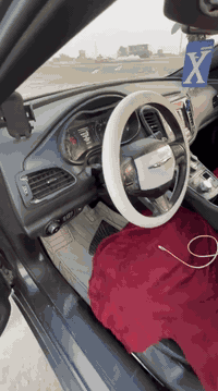 سلام عليكم
كرايسلر البيع مستعجل ع البيع

سوناره موجوده بل منشور
***********
