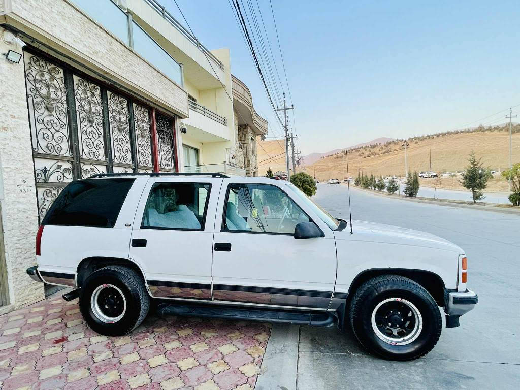 سڵاو جێمسی یوکن1999ڕەقەم سلێمانیبۆدی کورت 8بستۆن گێڕ تۆماتیک دەبڵ ئەکسل مەکینەو گێڕی بەشەت کارەبای کامل لەسەر شە ریکەیەنمونە لەجوانی کوشن کارەبو شاشە ئایپاد دو پارچەی بۆیاخە ٤تایەو ویلی لۆکم بۆ بەستووە پێشو دای تازە داگیراوە هە زەی تازەی75گەڵاو معامەلە ئاڵو گۆڕ لەسەر دڵگرتن*********** السليمانية, العراق
