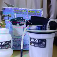 جهاز تبديل دهن البريك جديد غير مستعمل للبيع ب ٣٠ الف للاستفسار 0776575...