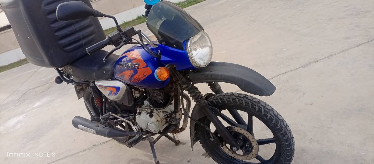 اسلام عليكم بوكسر موديل 22 بدون اوراق اكفلها من سرقه شغاله ما بيها نقص سعر 850 مكاني بغداد حي العدل رقمي للتواصل ***********
