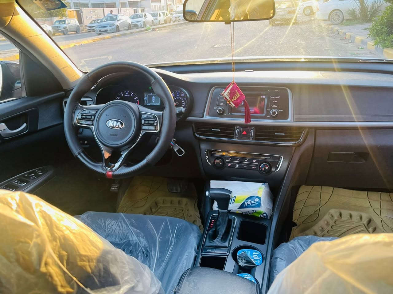 السلام عليكم للبيع 
اوبتما موديل 2017
سياره بل عراق كفاله فقط ابمريكه بيه بنيد 
سياره فول وجاهزه على اخر حبايه 
الله شاهد سياره مال طالب يعني مامتعوبه مكان النجف الاشرف 
سعره 125وبيه مجال 
رقم صاحب السياره /***********
ملاحظه مكلف بل نشر اني
