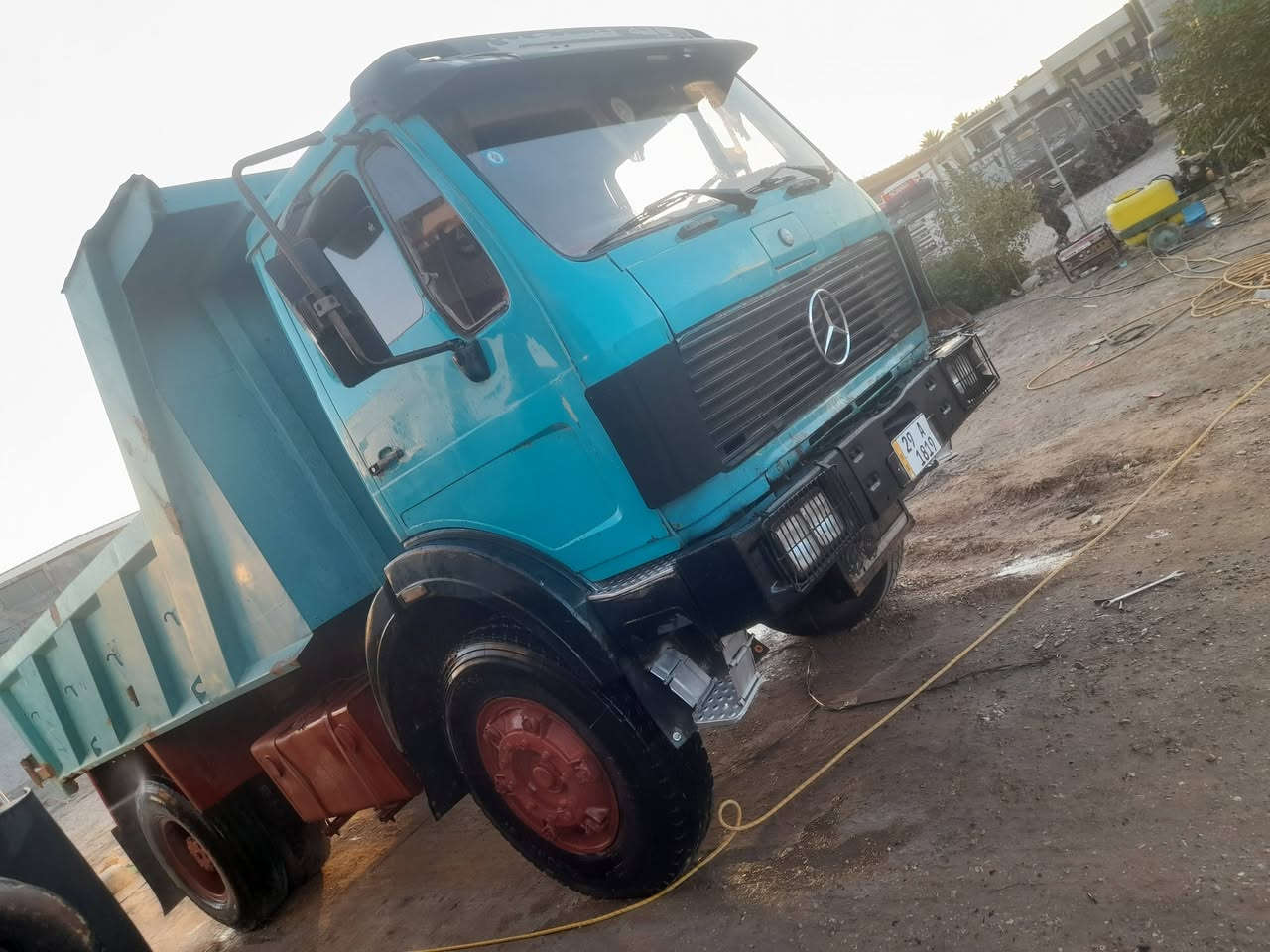 ياالله السلام عليكم ورحمة الله تك للبيع موديل 75قماره ٨٢ مكينه ٨لاصرف ولابخار كير ٢٥ أكسل جيف شاصي مكفول ماعده أترجيه بدي جديد ونج بصدر رقم واسط سنوي لل٢٩ مداور مباشر مكان معرض أبوعمار المعموري بابل الحله السعر 145رقم التلفون ***********
