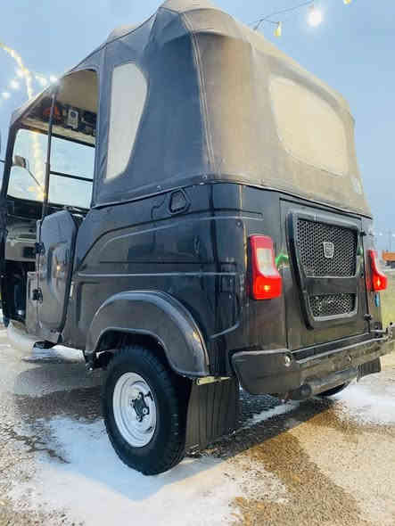 ‏سلام عليكم￼تكتك لبيع مكفوله كفاله عامه ٢٠٣٢/١١. ***********
