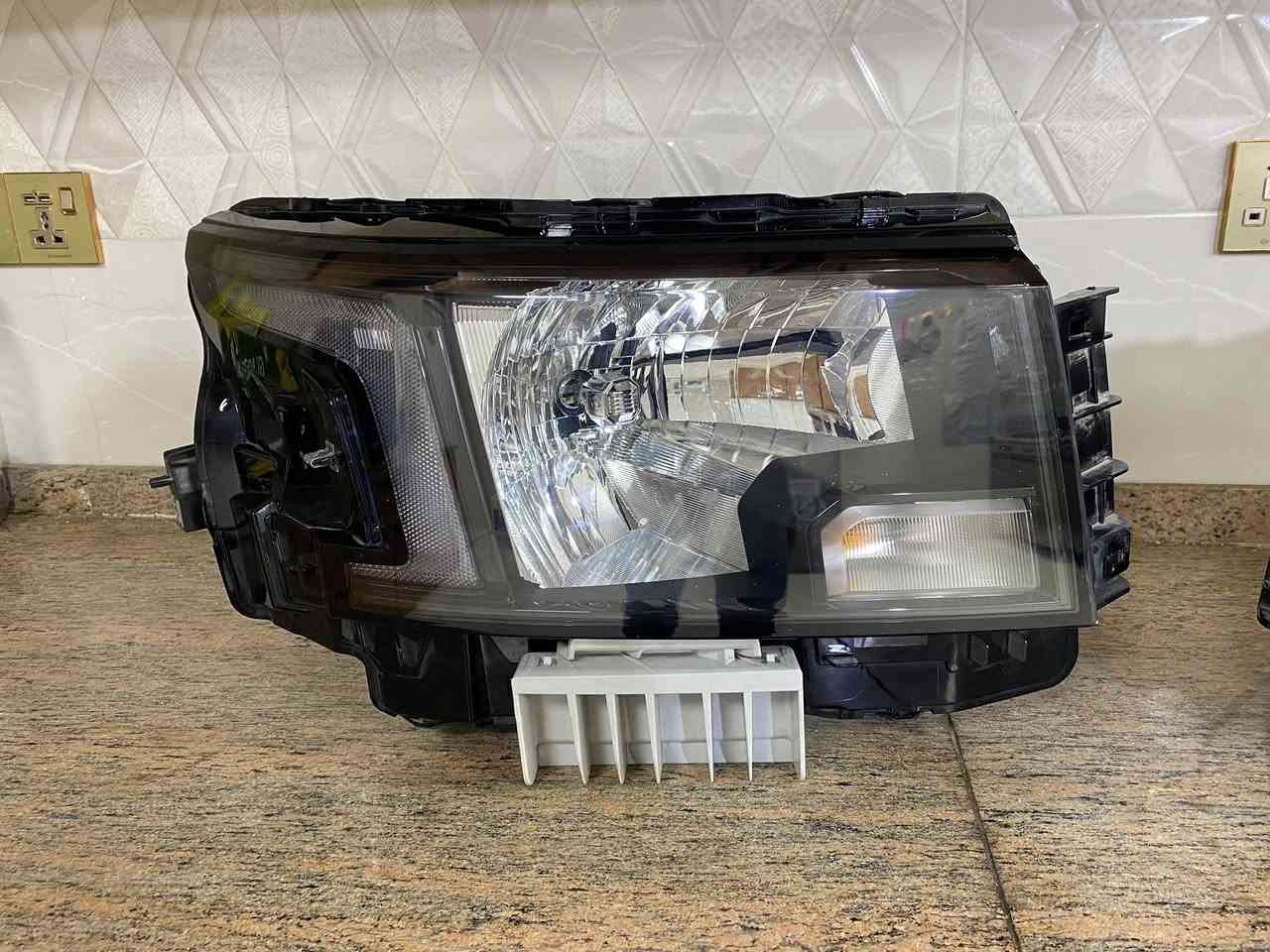 السلام عليكم من رخصة الادمن للبيع 
رادار امامي و زوج 
لايتات فرونتير موديل 2022 2023 2024 2025 مالات سيارتي واحد كلش نظيف وثاني بي كسور وصلحتهن جنت شادهم ع سيارتي بس بدلتهن مال برو 
للاستفسار مكانهن الانبار الرمادي وموجود توصيل 
***********
