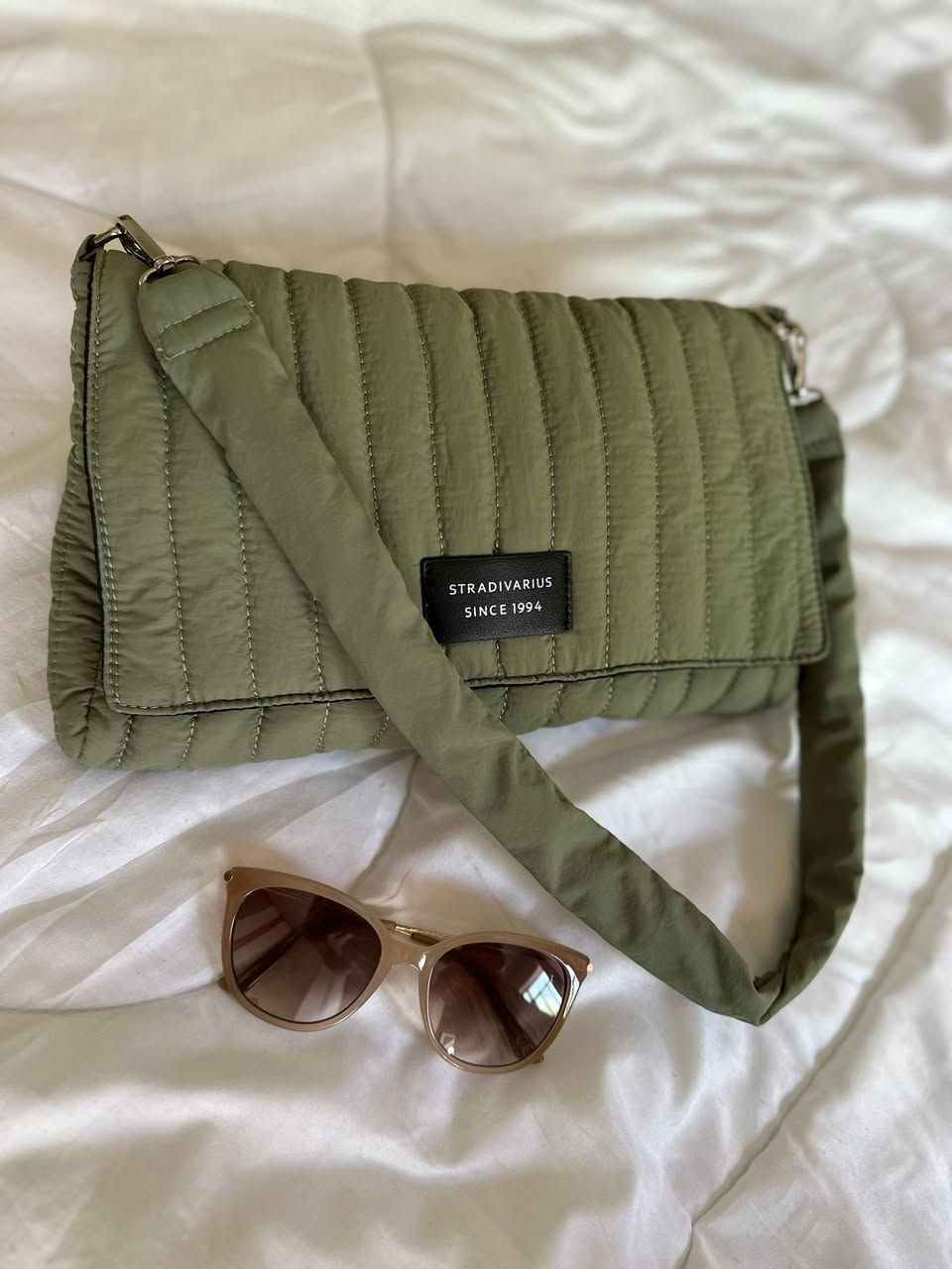 حقيبة من Stradivarius 
اورجنال / سعة كبيرة 
تجنن🤍


**إذا كنت صاحب هذا الإعلان وتريد حذفه لأي سبب، رجاءا أرسل رسالة إلى الدعم الفني**