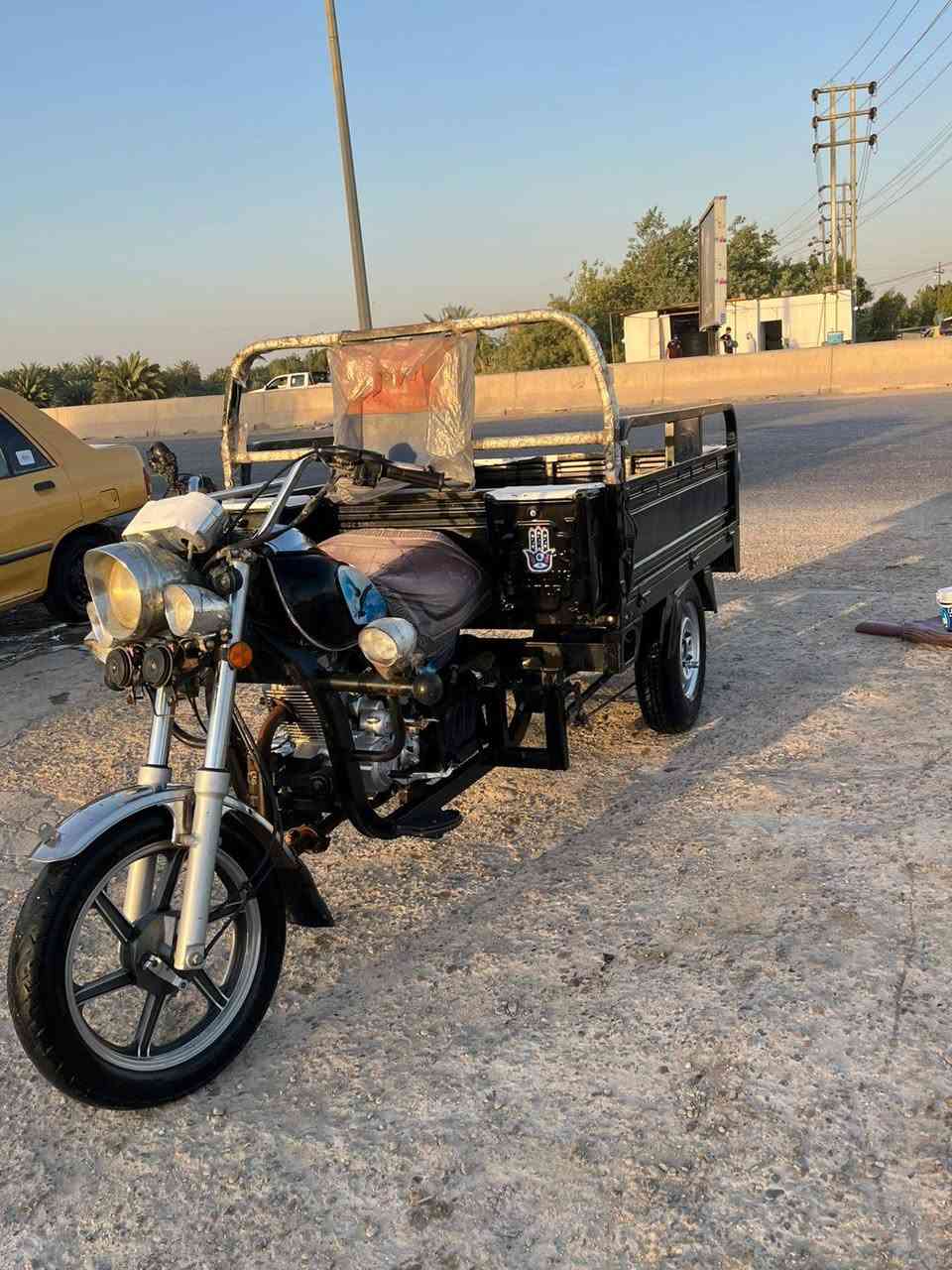 ستوته للبيع موديل 23 طالعه بشهر 4 وكيله نبيل ابن جرد سعر بمليونين و250 الف وبيه مجال مستعجل لان عندي عمليه اريد ابيعه دراجه متروكه فتره  تجي تشوف وتفحص عجبتك اخذه ما عجبتك الله وياك الاستفسار اتصال *********** العنوان الديوانيه قرب ملعب السنبله الدولي
