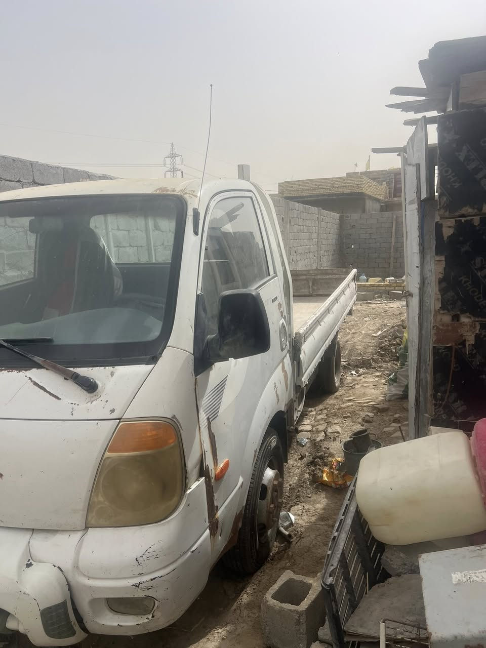 كيا حمل فحل بدي طويل 2007 باسمي محرك وكير وشاصي مكفوله***********
‏￼
