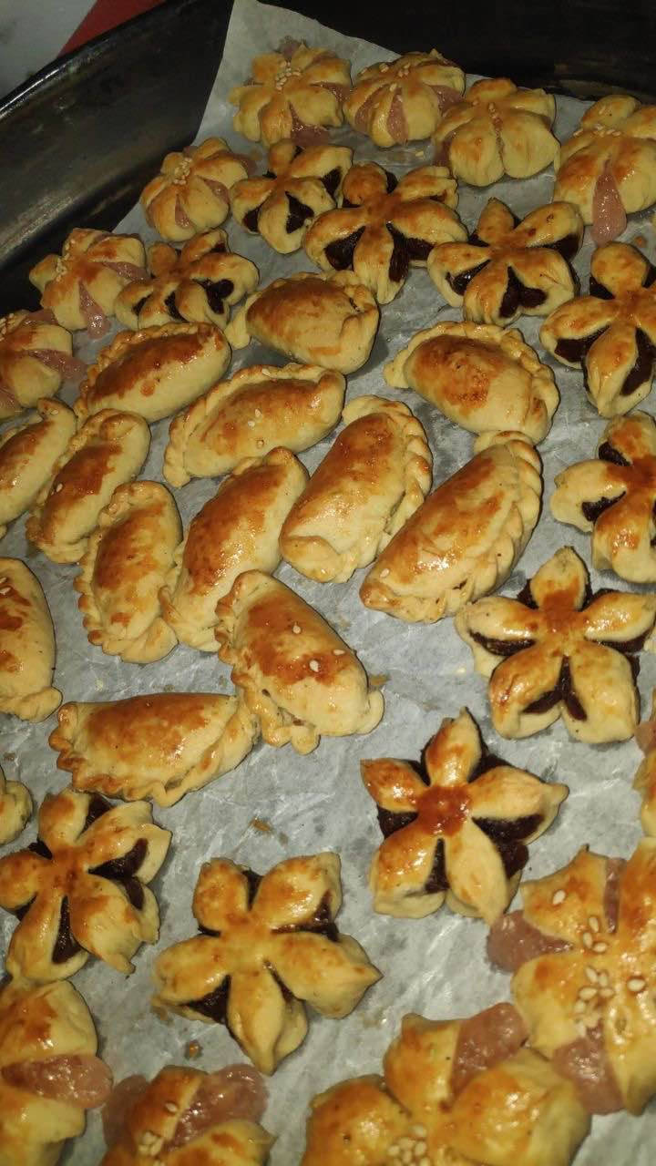 🌙✨ كليجه العيد وصلت ✨🌙 حتى يكتمل طعم العيد لازم كليجه
نوفر لكمً كليجه بيتيه بطعم لذيذ ورائحه تذكرك💛🍪 بايام زمان 
محشيه تمر ولقم وسمسم ومبروش 
احجز طلبك قبل الزحمه 
توجد خدمه توصيل داخل الديوانيه
@إشارة ديوانية, القادسية


**إذا كنت صاحب هذا الإعلان وتريد حذفه لأي سبب، رجاءا أرسل رسالة إلى الدعم الفني**