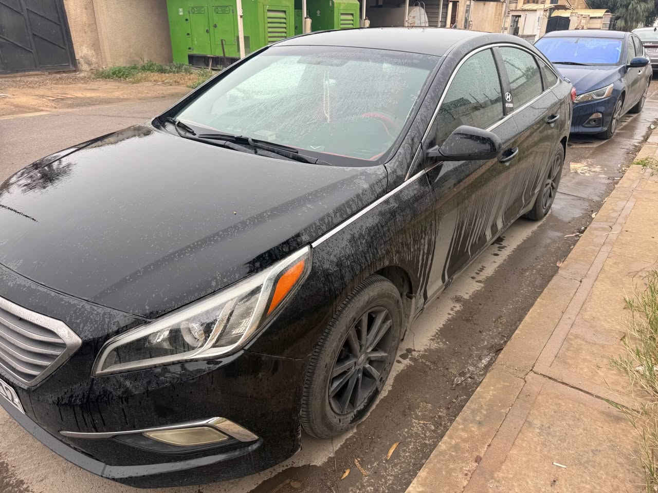 السياره بيسمي سياره مرتبه حلوه بيه 4 قطع ثنين تبديل وثنين حادثه مال امريكا السياره ماشي 145 الف 
السياره 105 وبيه مجال والسياه ملحكت اغسله لن الجو جان امطار 
التبديل بنيد وجاملغ اليمنه
وحادث امريكا جاملغ خلفي واحد من البيبان 
***********
مكانه بغداد القادسيه متواجد من ساعه 4 العصر لل11 بل ليل بغداد, العراق
