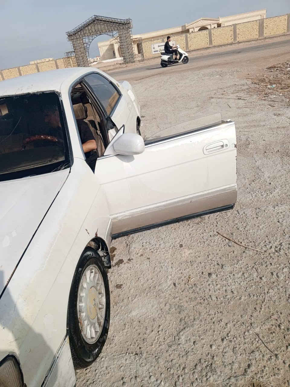 سلام عليكم للبيع  بطه  موديل 1992 كفاله كص ونقل بسمي سنويه ل2027 كهربائيات كله شغال تخم تاير وحداده وباتري جديد مكينه توه شادهه  2ونص
المكان البصرة قضاء القرنه 
السعر 37وبيهه مجال  
للتصال‏‪***********‬‏
