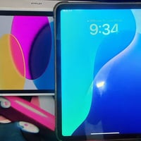 ايباد 11 • ١٢٨ • بطاريه ٩٦٪