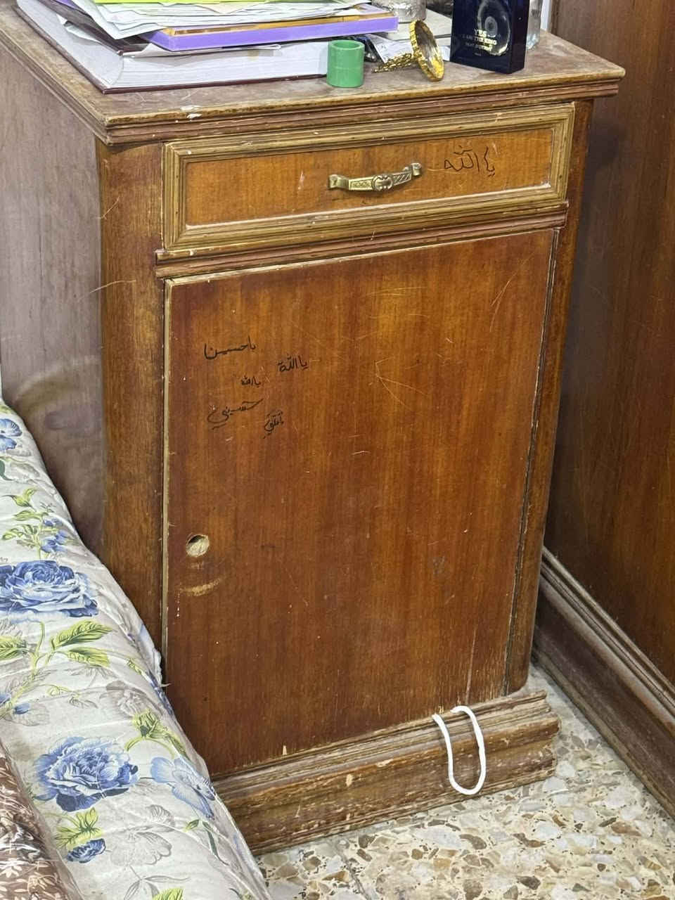 غرفه للبيع 5بيبان صاج  ميز مرايه وكوميديات وتخت جربايه كامله 300وكنتور بابين 50وقنفتين 150وقنفه وكرسي وياه 125وطباخ جديد 4عيون متنضدي 35وسبلت طنين شغال وتبريد 400


**إذا كنت صاحب هذا الإعلان وتريد حذفه لأي سبب، رجاءا أرسل رسالة إلى الدعم الفني**