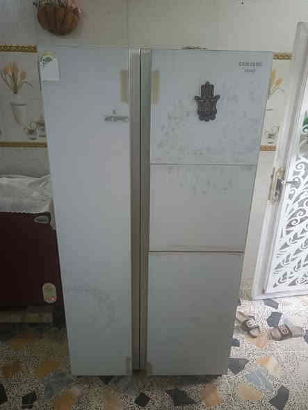 ثلاجة سامسونك نضافه 100 بالمئة للبيع الاتصال على ***********
