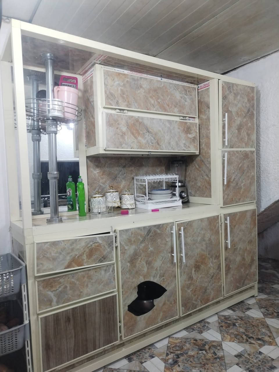 سلام عليكم كاونتر للبيع مو متواجد خاص ***********
