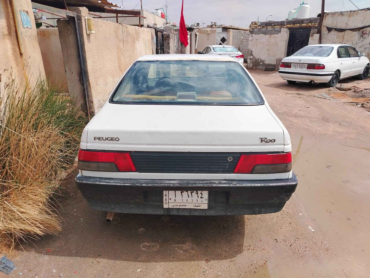 السلام عليكم سيارة بيو روى سيارة رقم نجف وراعيها بالنجف بديها حلو شغاله وتبريدها شغال عوزة بس غاز الماكن البصرى المعقل السعر 17 انا مكلف بالنشر اي استفسار على الرقم ***********
