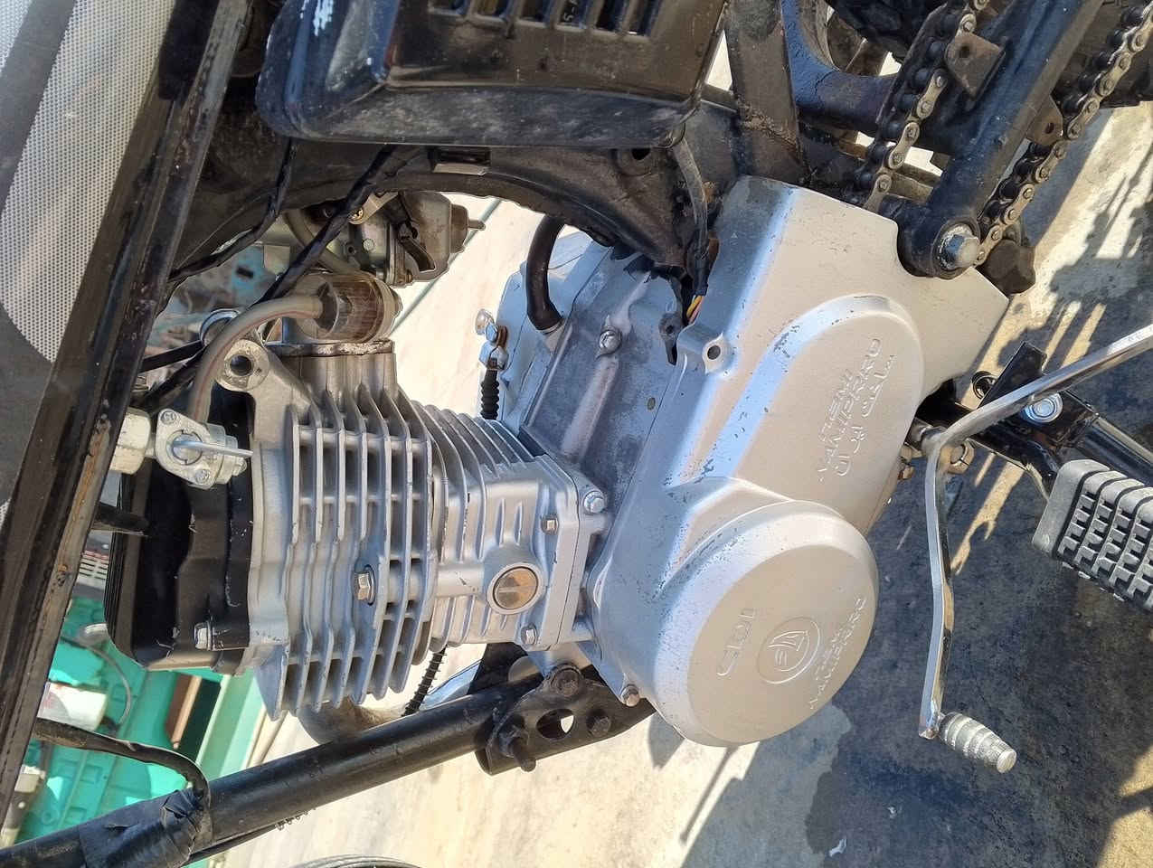 نامي برو مديل 20 صحفه كليج جيد تايرات ليت بريكتات كله جديد بي خيط صرف سعره
290 وبي مجال قليل 
***********
