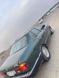 BMW للبيع  حجم 735i. مكينه وكير  مكفولات محرك جديد شاده ستندر    كهربا...