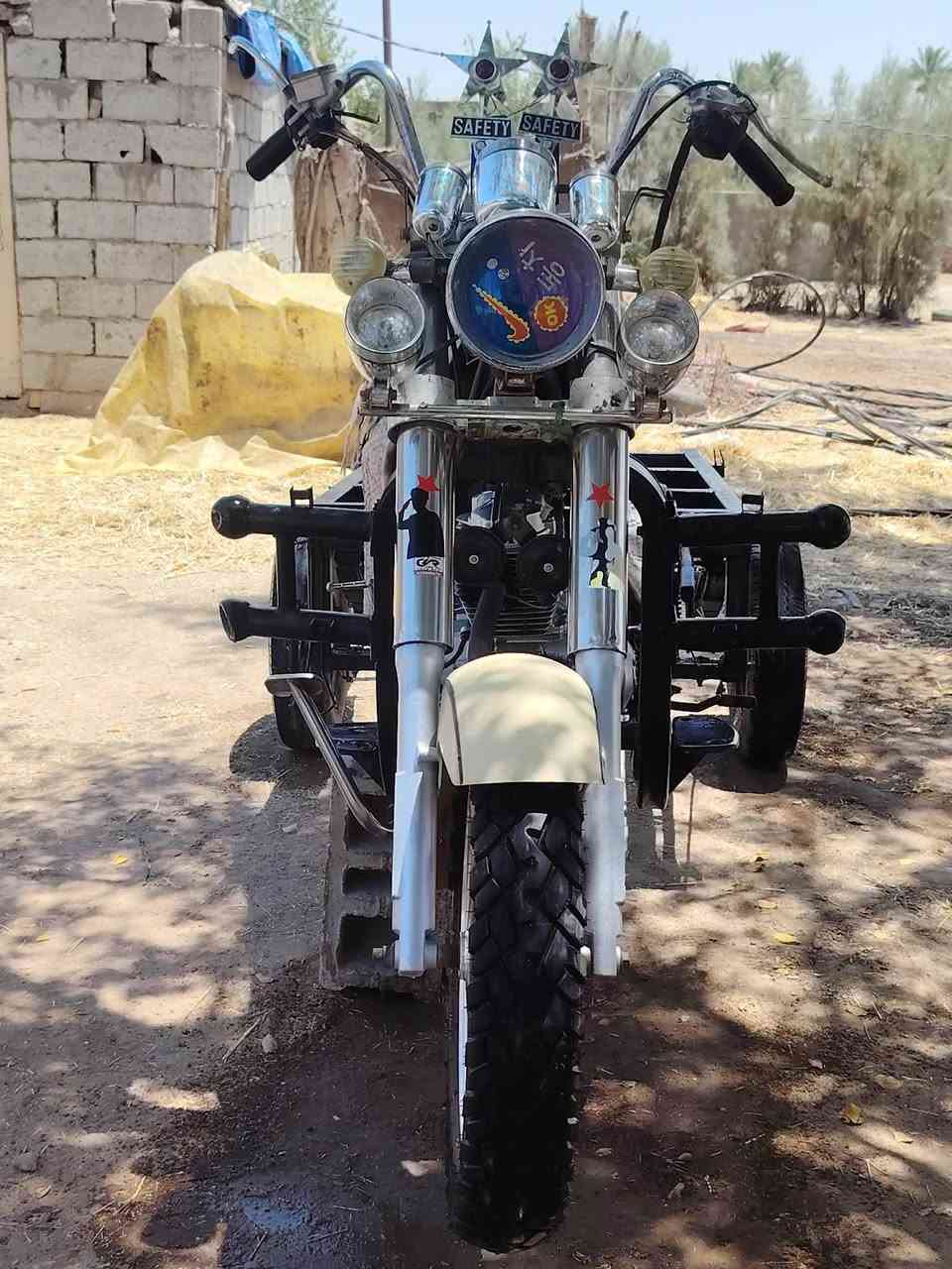 السلام عليكم ستوته البيع بدون بدي مديل 2007 كلك كلك بيه فطر بشاصي والحمنا كهربا شغاله تايرات جديده ويل سبعه كدام جديد محرك 23 نضيف شوفت عينك استوته السعر 600 وبيه مجال مكان غماس


**إذا كنت صاحب هذا الإعلان وتريد حذفه لأي سبب، رجاءا أرسل رسالة إلى الدعم الفني**