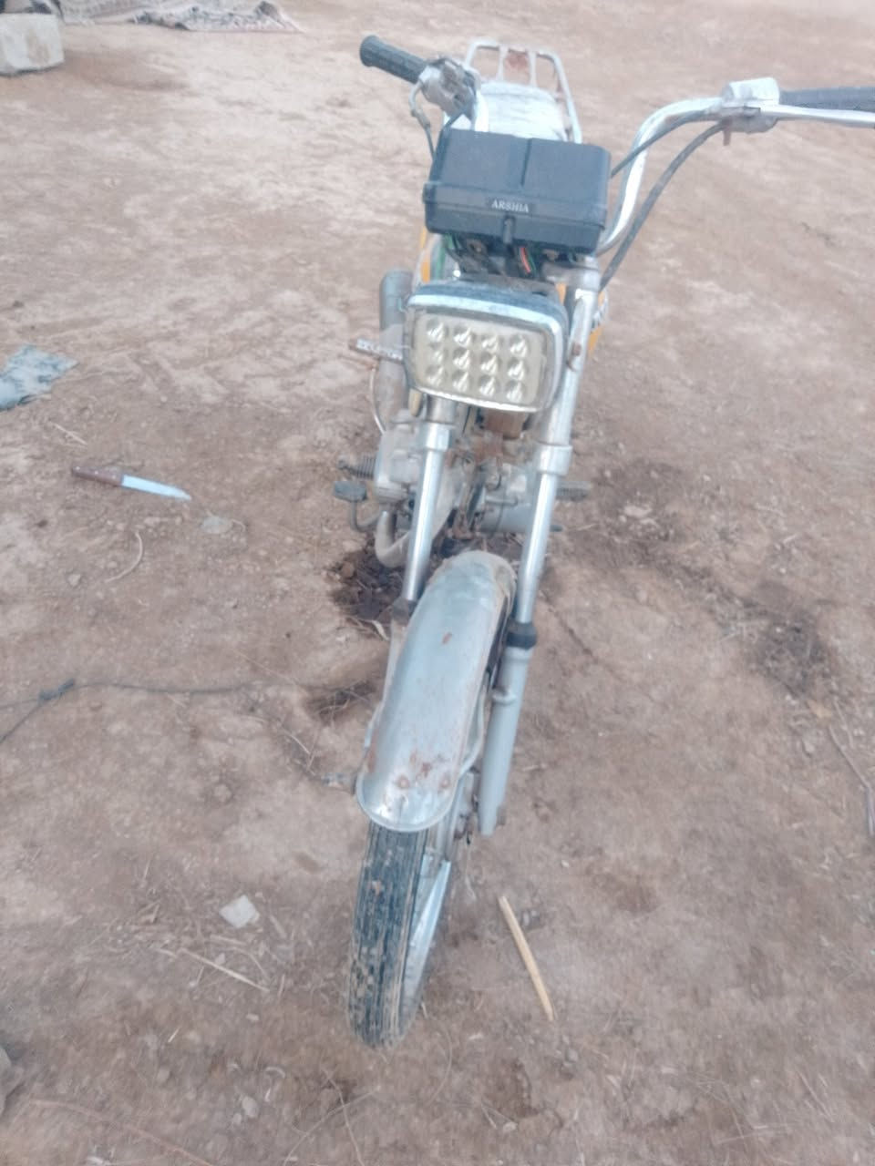 كلك للبيع موديل 22مكينتها صاكه تايرات جدد للبيع


**إذا كنت صاحب هذا الإعلان وتريد حذفه لأي سبب، رجاءا أرسل رسالة إلى الدعم الفني**