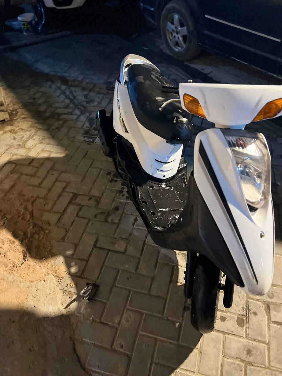 السلام عليكم للبيع درجه بريز كابريتر وسلف وهندر واحد سلف ماعرف ليش مايشتغل مكينه كفاله بس يرده جبنه الرقم بي وتساب *********** مكاني بغداد الشعب
