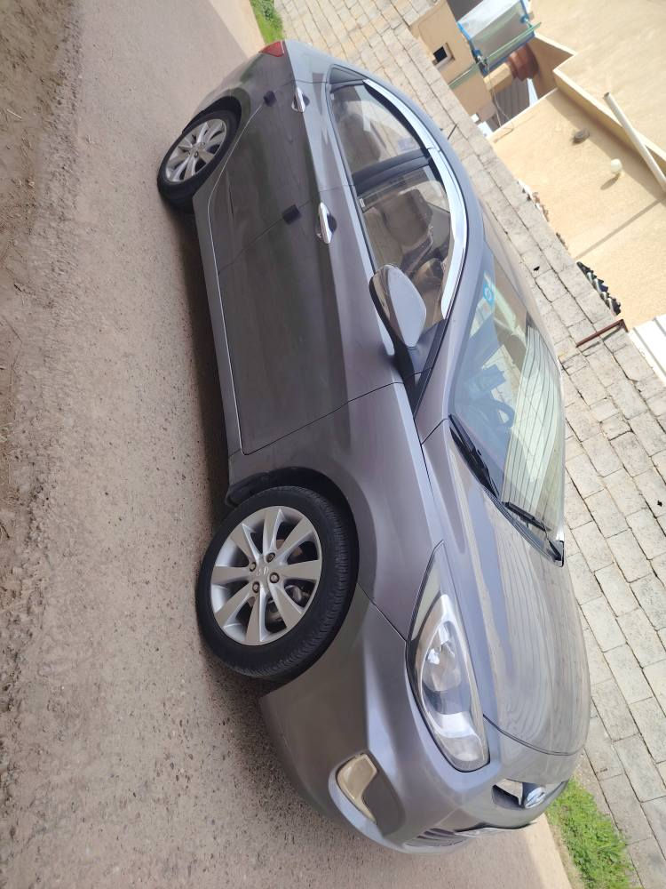 هونداي اكسنت خليجي رقم بغداد ألماني مشروع وطني الرقم الجديد انكليزي دولي موديل ٢٠١٥ محرك ٤سلندر محرك ابلادي كير ابلادي صدر جديد تخم تايرات جديد كامره حساسات السياره ماشيه ١٥٥ الف حقيقي السياره مكفوله من الحادث والصبغ عدا الي امشر عليه والباقي مكفول السعر ٩٣ او بيه مجال بسيط الاتصال على الرقم *********** سامراء, صلاح الدين
