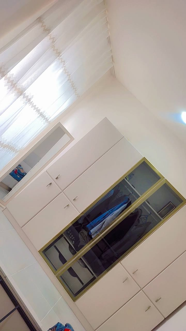 بيت للبيع ٢٠٠ م مجمع الغدير (طابوك) قريب الجامع والمدرسة مطلوب استلام شهر الثاني ..
مع كاونتر ومعاملة التسليم كاملة ..***********
