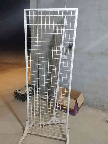 رفوف +  عارضات جداريه وعارضه ارضيه 
للبيع للاستفسار مراسلة الرقم واتس اب ***********
