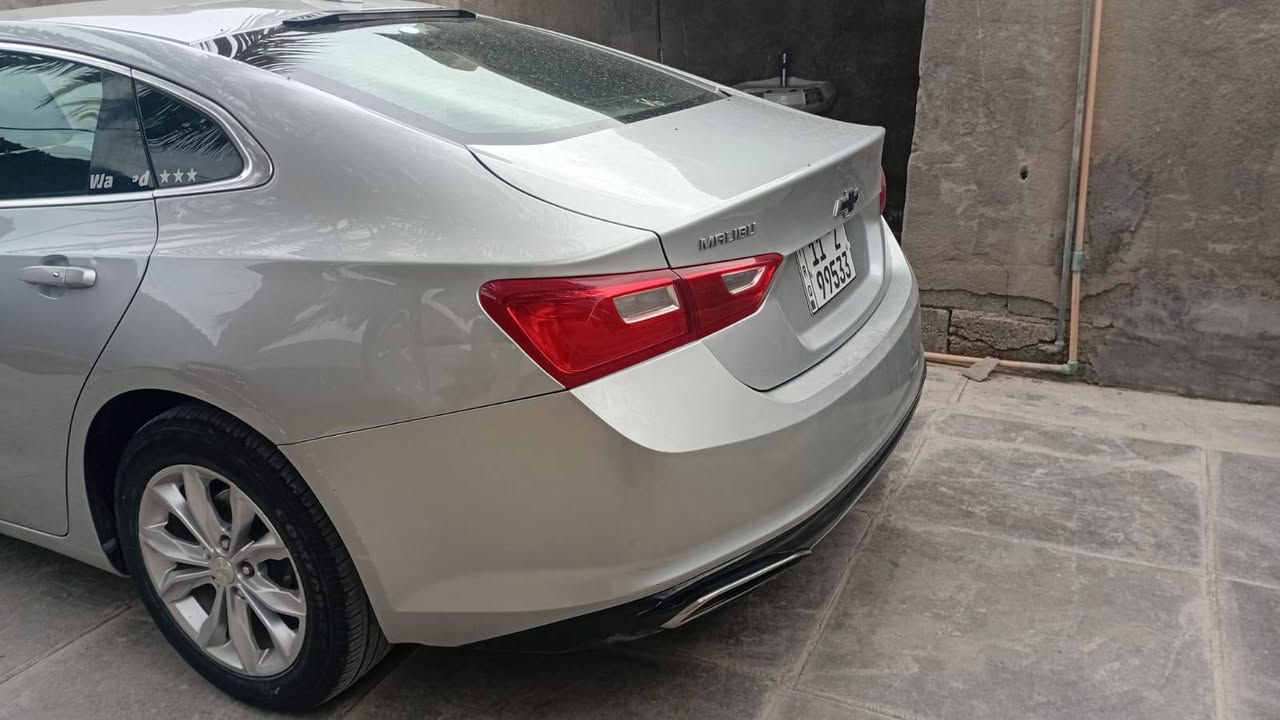 سلام عليكم ماليبو موديل 2018فول عده الفتحه 5 بصمات دبل كزوز جلد كشنات كهرباء عدد 2 شاشه كاميرا تخم تاير صدر جديد باتري جديد غرفه جديده حادث جاملغ ودعاميه السعر 89 جاهزه تبريد ثلج رقم جديد *********** حادث جاملغ داعاميه
