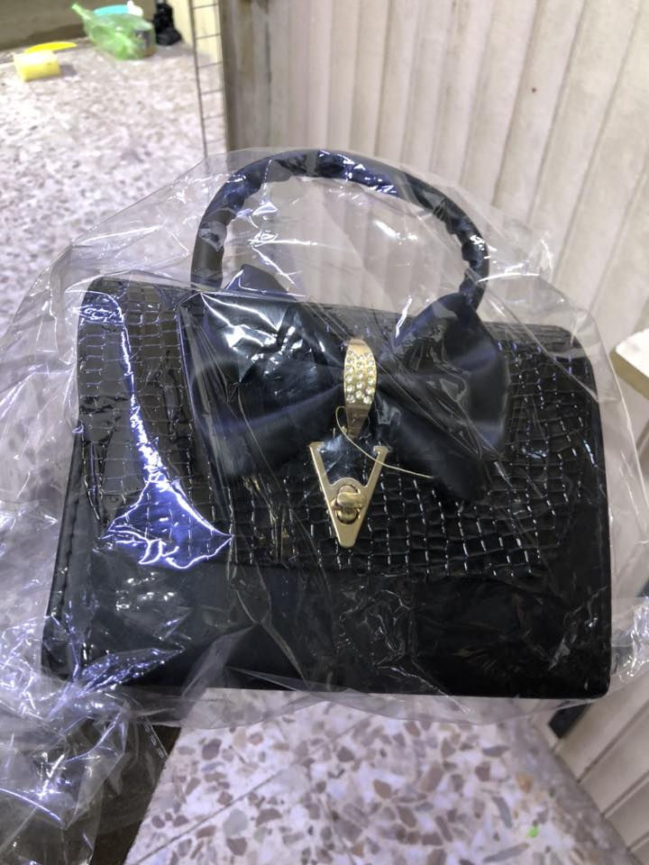 توفر جنط نسايه بس ب 5 عنوان زعفرانيه اربع شوارع مقابيل صدليه شدن يوجد توصيل داخل زعفرانيه 
***********
